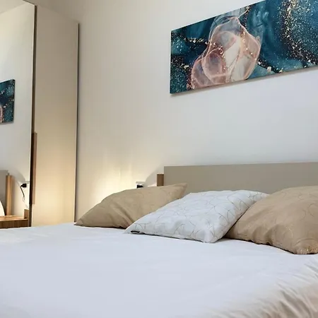 Residenza Mustacchi *