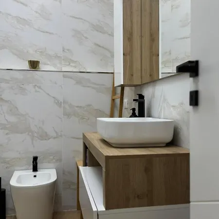 Residenza Mustacchi *