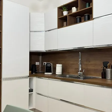 Residenza Mustacchi *