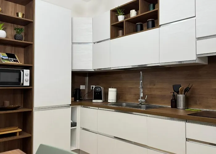 Residenza Mustacchi *